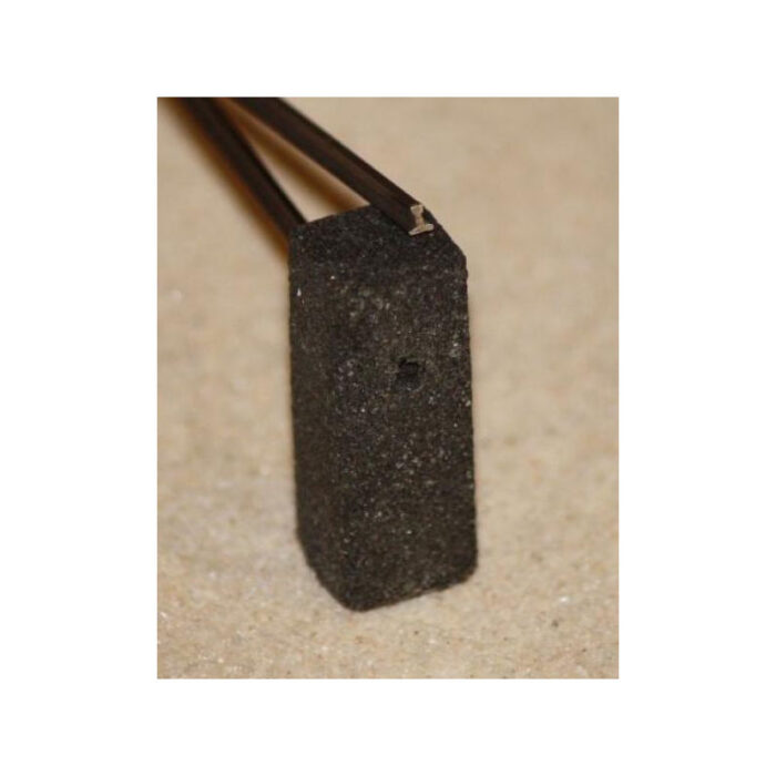 Miniaturbeton 02-081-011 G Laag hekwerk gemaakt met ronde reling en basalt palen - Afbeelding 3